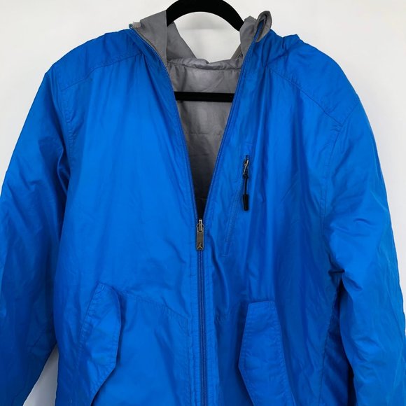 Nike Blue Jordan Reversible Jacket | Ideal for Any Occasion - Picture 2 of 10